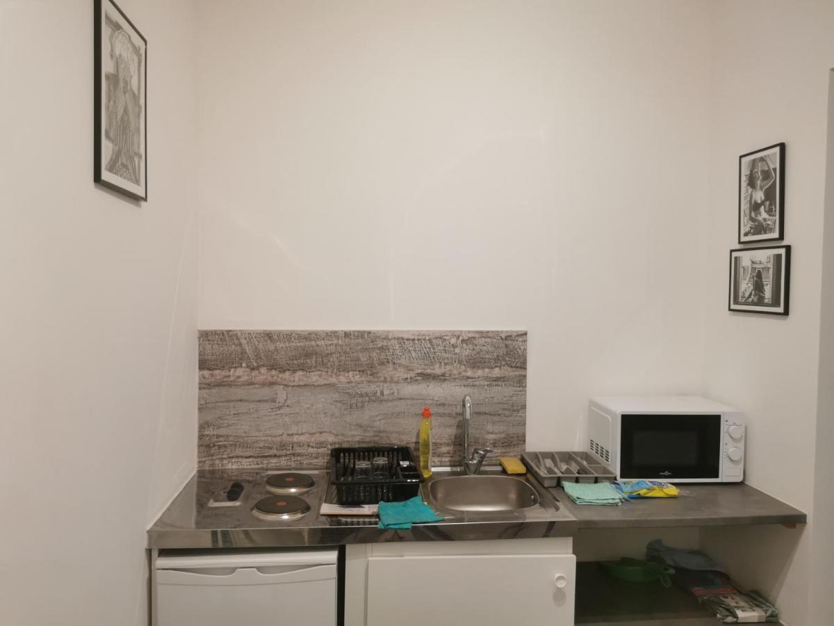 Appartement Cozy En Plein Centre Ville Amiens Buitenkant foto